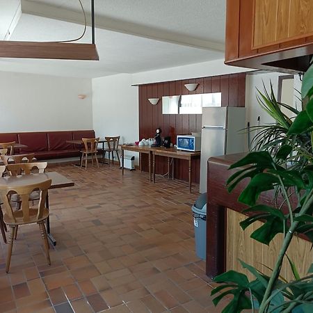 Chambre Triple Avec Salle De Bains Privative 3 ヴァルイーズ エクステリア 写真